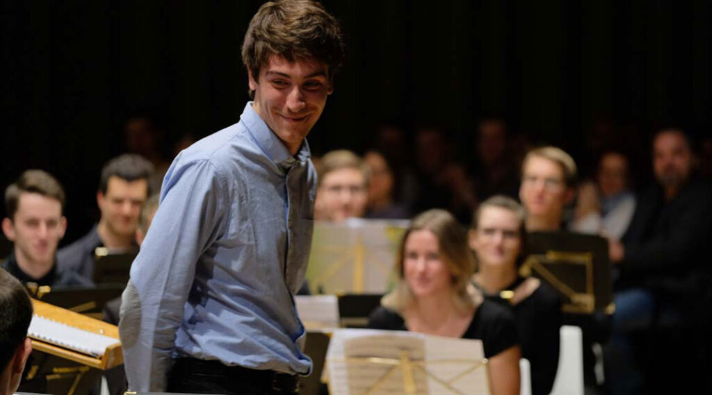 Music Composition And Dance: A Synchronised Creative Process